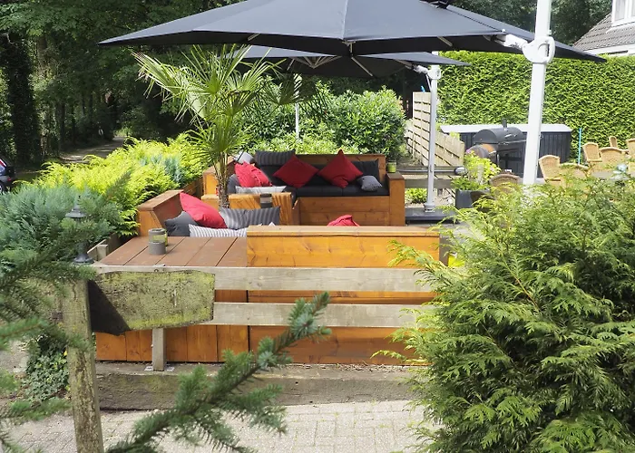 Hotell De Stoppelberg 3*